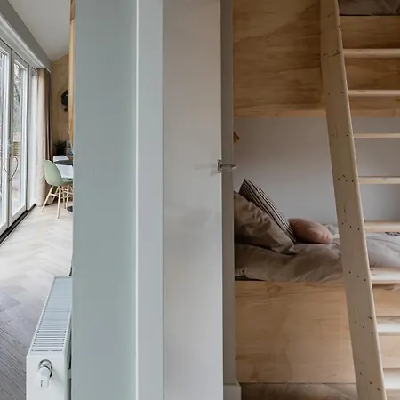 Boslodge Bosmus - 4 Personen Tussen De Bomen בית נופש נונספייט